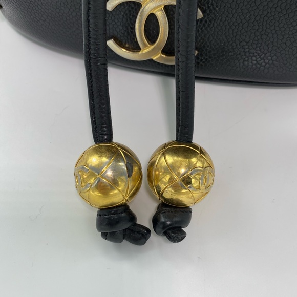 Chanel Caviar CC Bucket Drawstring Bag - Picture 5 of 8